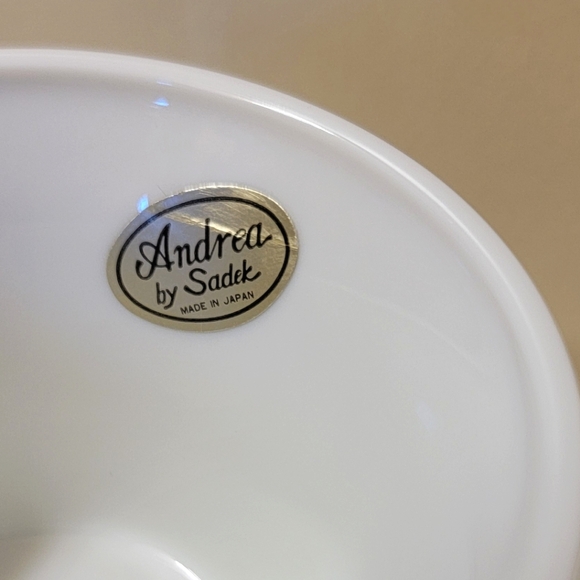 Andrea by Sadek Pedestal Cake Plate Berry Patch Pattern - Picture 4 of 11